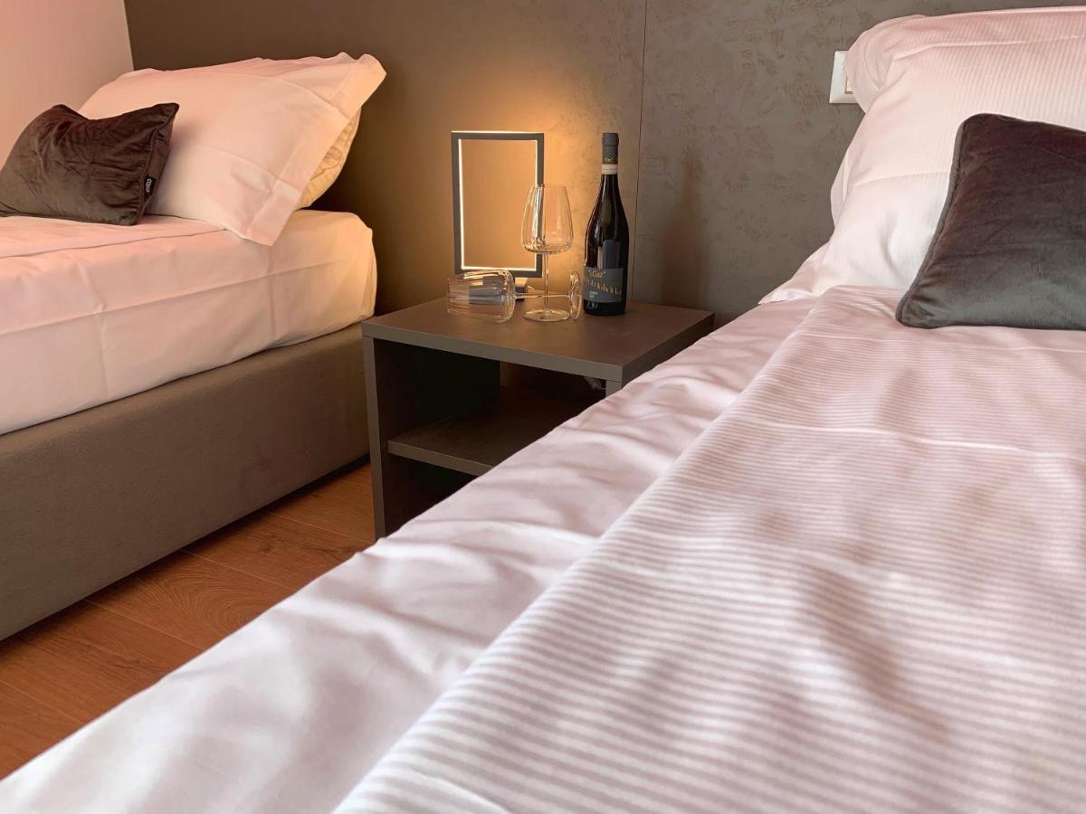 Guest House Le Cassandre 손드리오 외부 사진